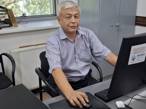 Караев Мансур Юлдашевич - старший научный сотрудник отдела развитие научно-методологических основ регулирования оценочной и риэлторской деятельности» (1965 г.р.)