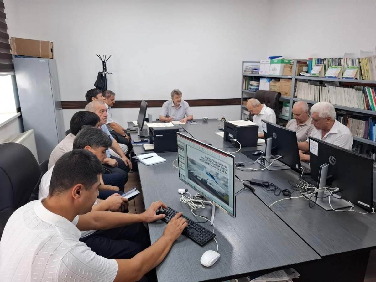 Tadqiqot markazida sanatsiya va davlat aktivlarini xususiylashtirish masalalariga bag‘ishlangan ilmiy seminar bo‘lib o‘tdi